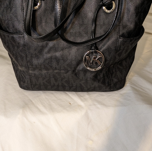 Michael Kors leather tote bag - Picture 4 of 7